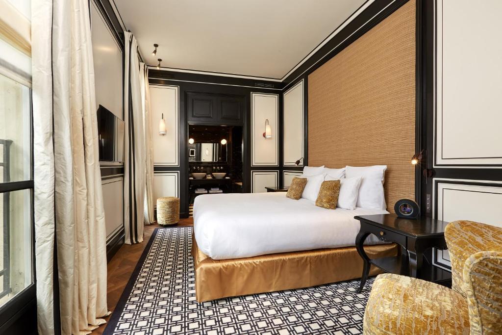 Suite - Image 1