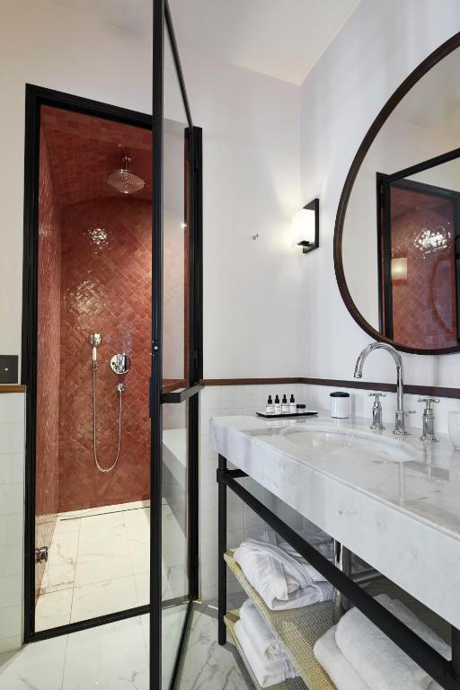 Deluxe Double Room with Hammam - Image 1