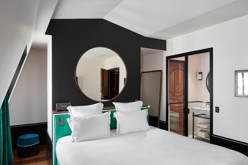 Deluxe Double Room with Hammam - Image 3