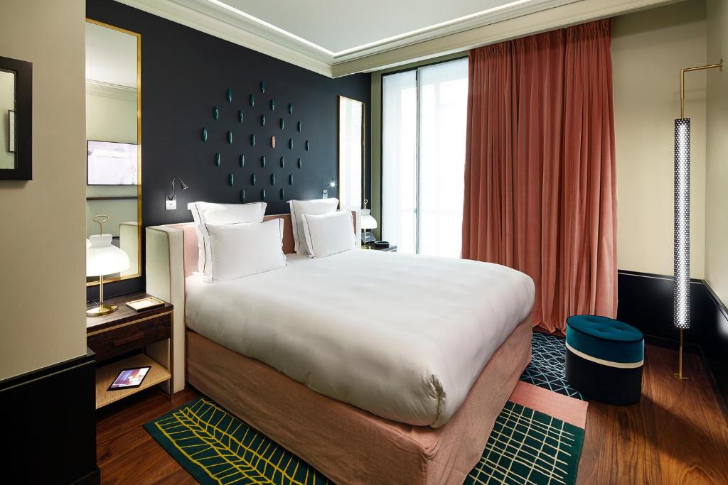 Double Room - Image 1