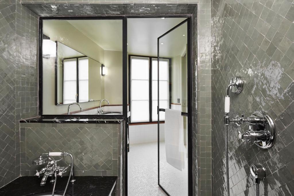 Suite with hammam - Image 5