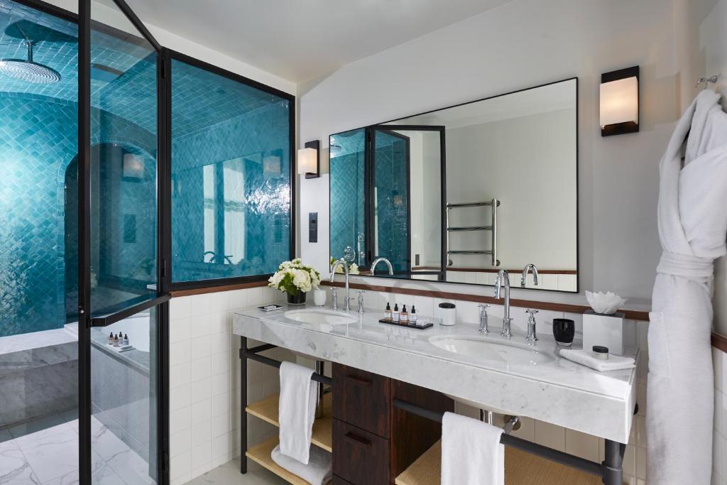 Suite with hammam - Image 7