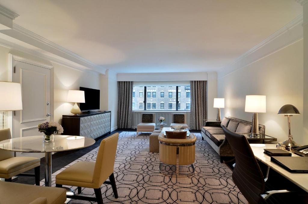 ADA Park Avenue Two Bedroom Suite - Image 1