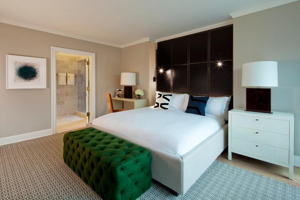 Nate Berkus 1-Bedroom Apartment - Image 2