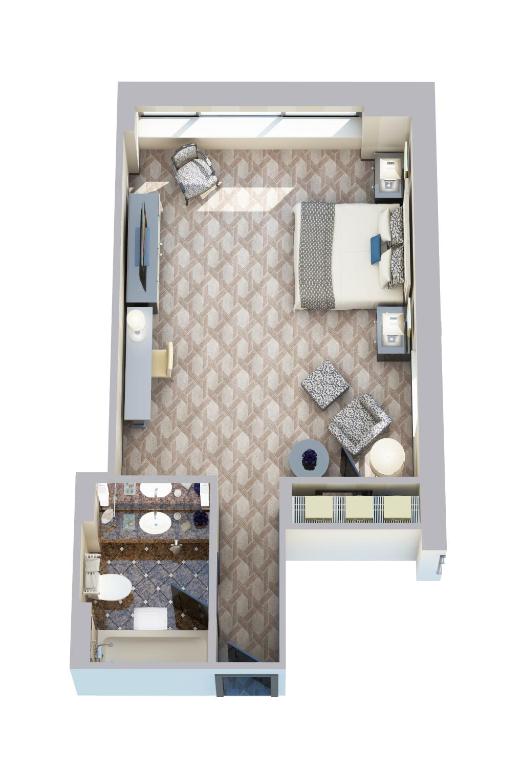 Studio Suite with Cathedral View - Image 4