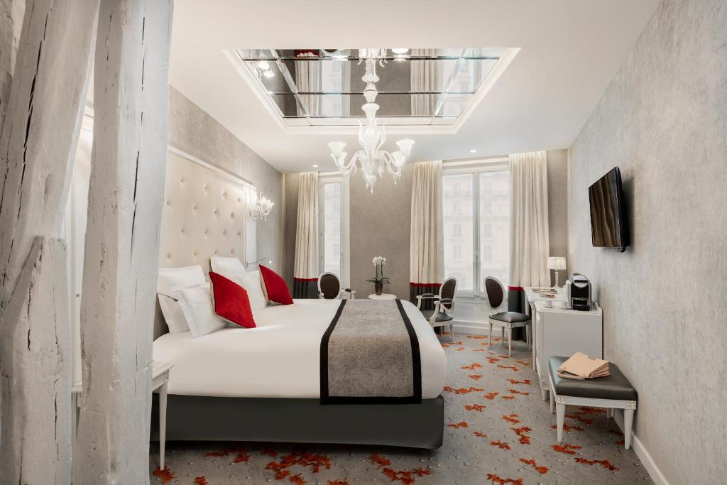 Junior King Suite - Image 7