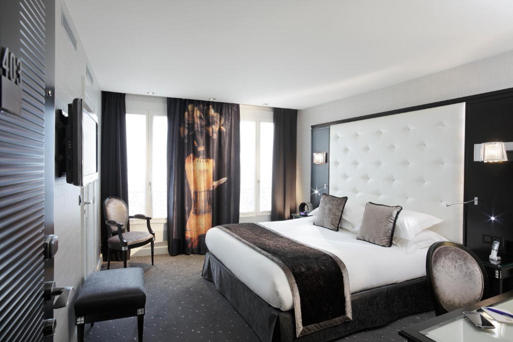 Superior King Room - Image 4