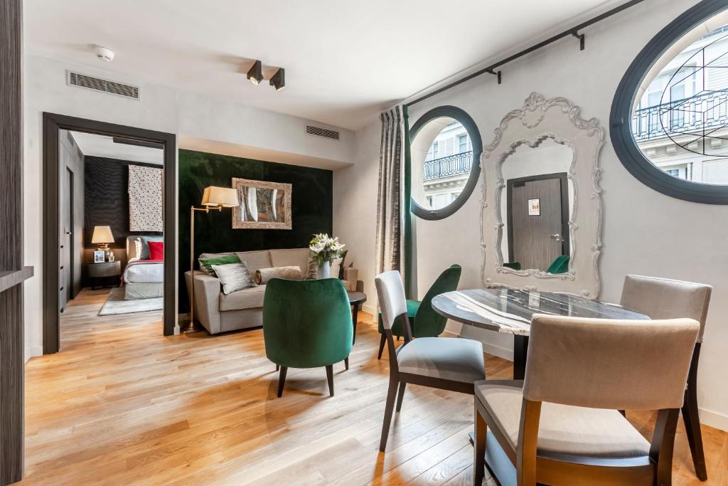 Superior Apartment - Image 1