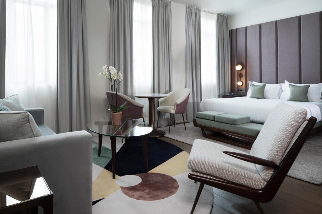 Junior Suite - Image 5
