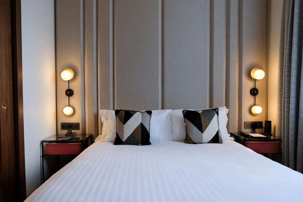 Standard Double Room - Image 2