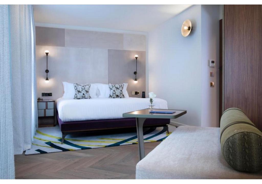 Superior Connecting Rooms - Image 3