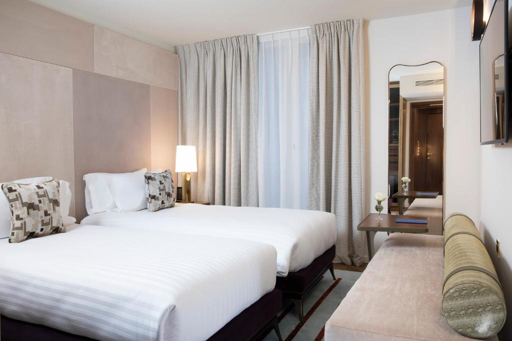 Superior Double or Twin Room - Image 2