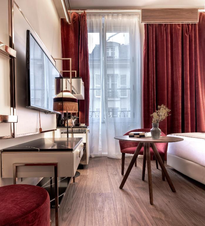 Superior Room - Image 8