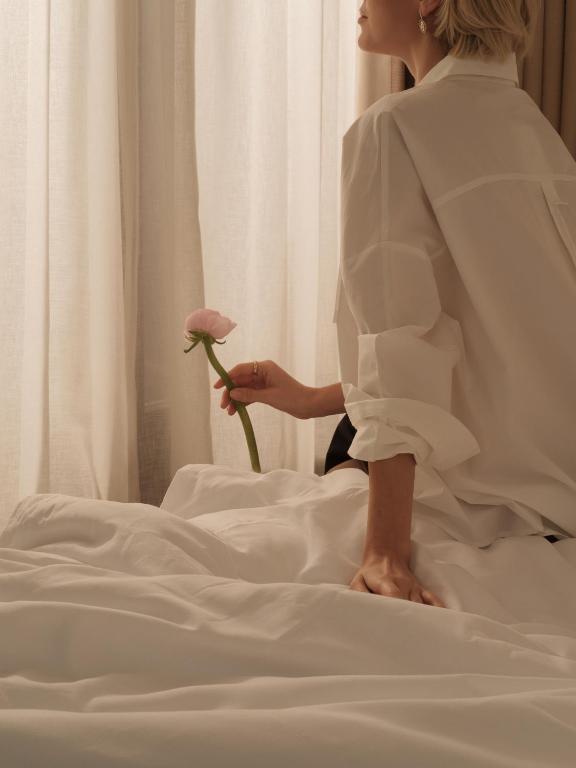 Deluxe Suite - Image 3