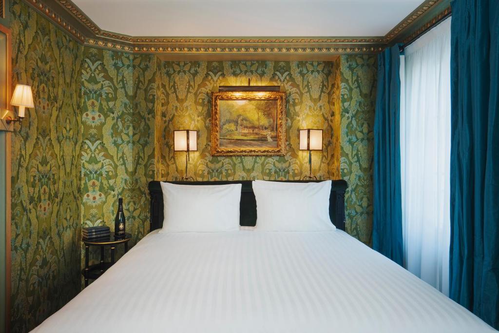 Deluxe Room - Image 20