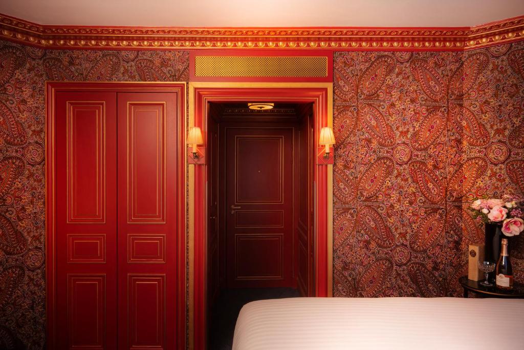 Deluxe Room - Image 44
