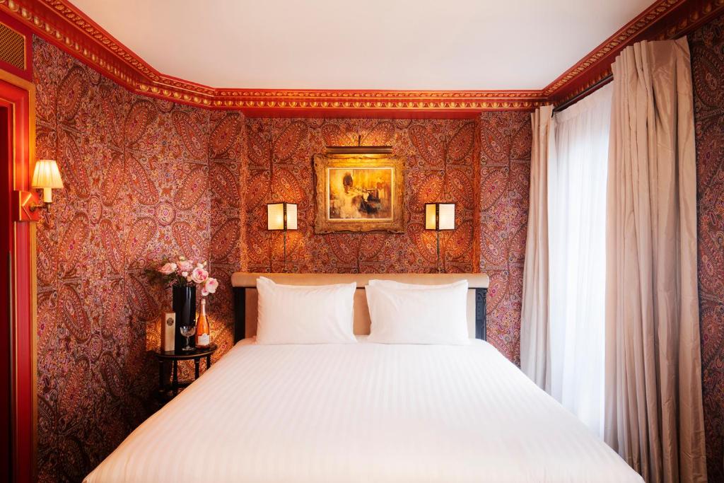 Deluxe Room - Image 5