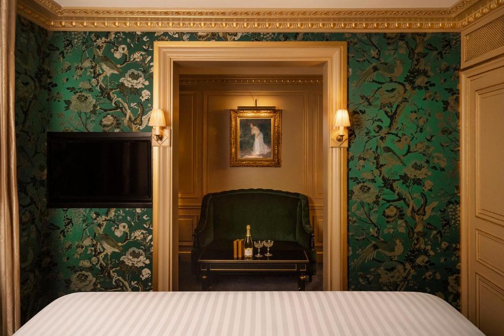 Junior Suite - Image 30