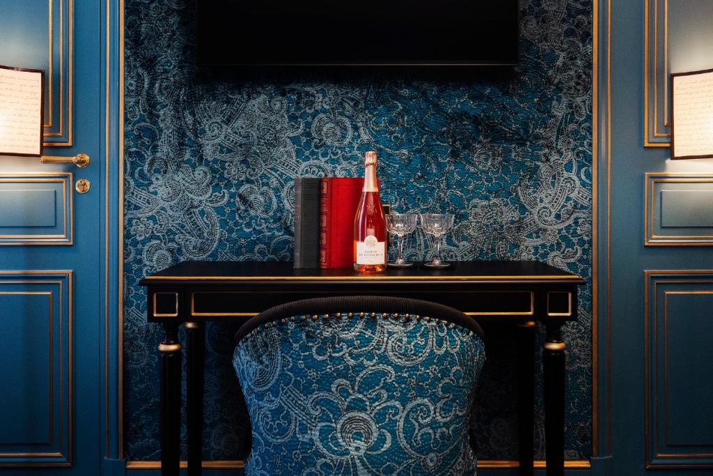 Marcel Proust  Deluxe Room - Image 8