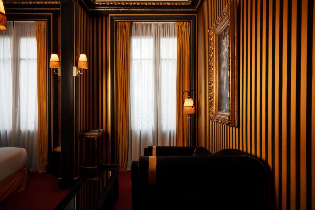 Two-Bedroom Suite - Image 4