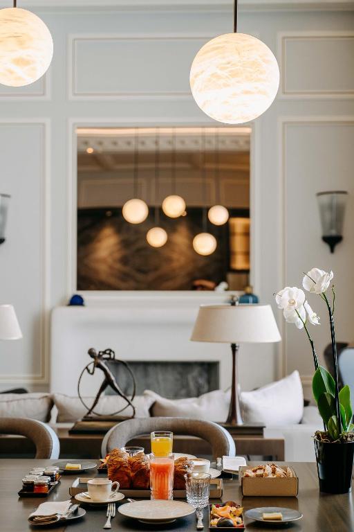 One-Bedroom Apartment with private access to Jacuzzi, Sauna and Hamman - Image 13