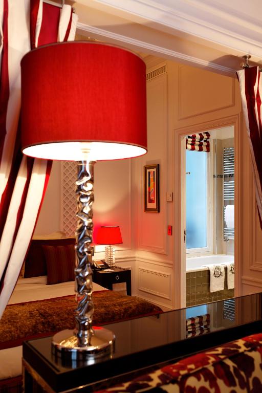 Deluxe Junior Suite - Image 12