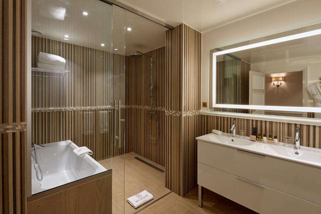 Premium Room - Image 7