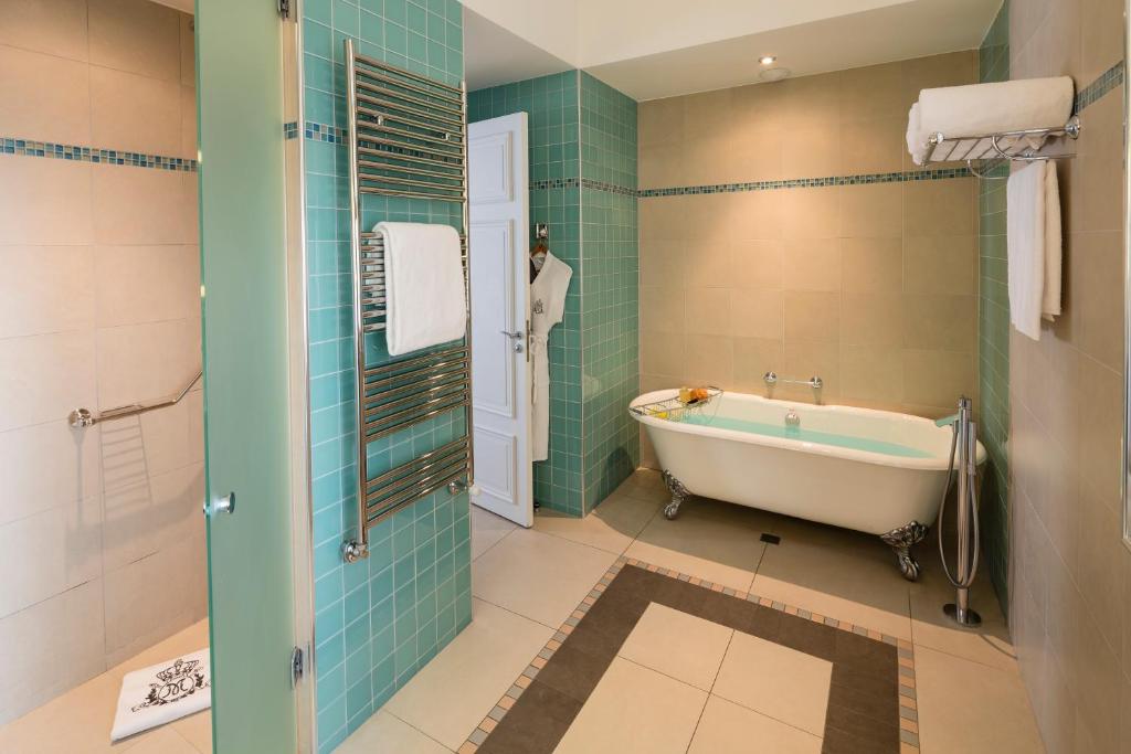 Prestige Suite - Image 4