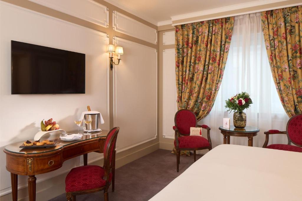 Superior Room - Image 1