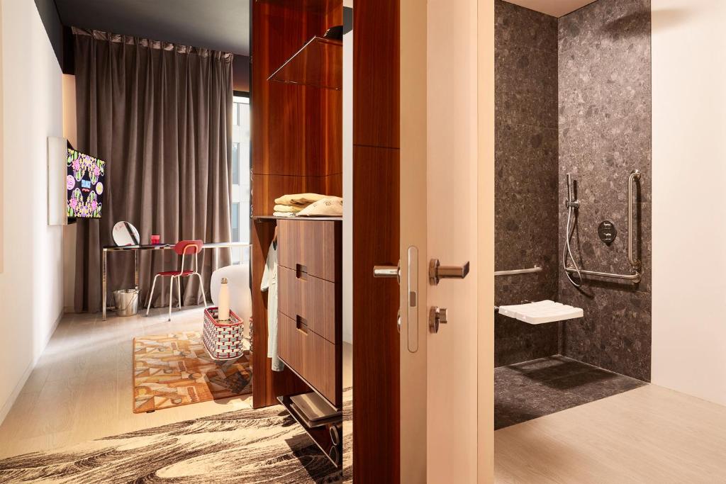 Medium Mama Double Accessible - Image 6