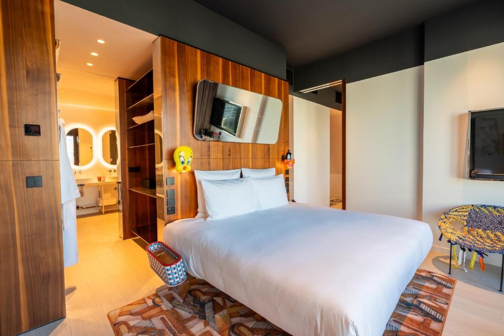 XL Mama Double - Image 1