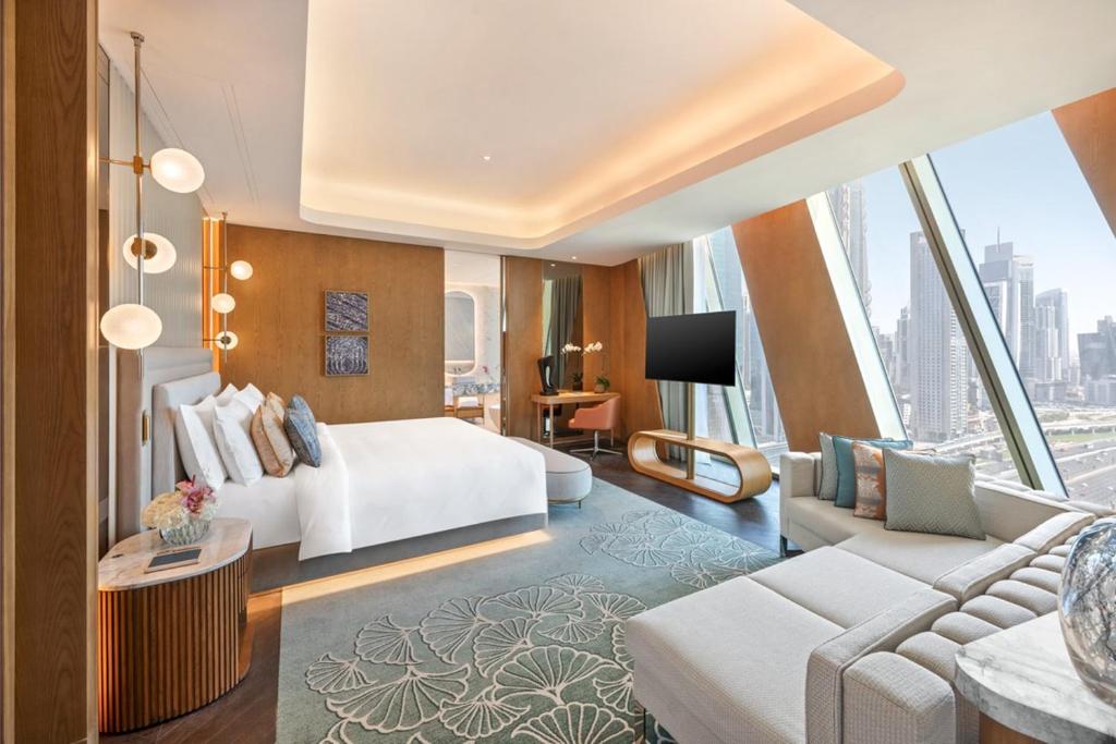 Mandarin City View Twin Room - Image 2