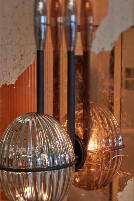 Hyde Park Junior Suite - Image 3