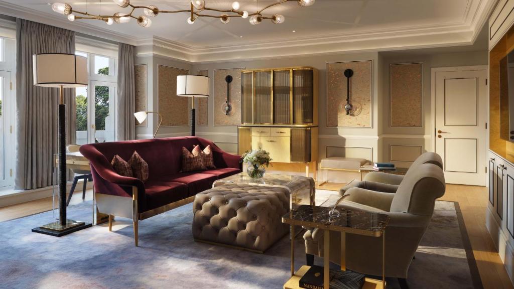 Hyde Park Suite - Image 11