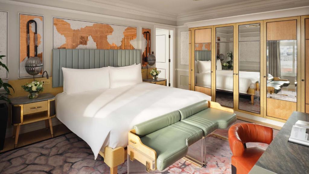 Knightsbridge Suite - Image 10
