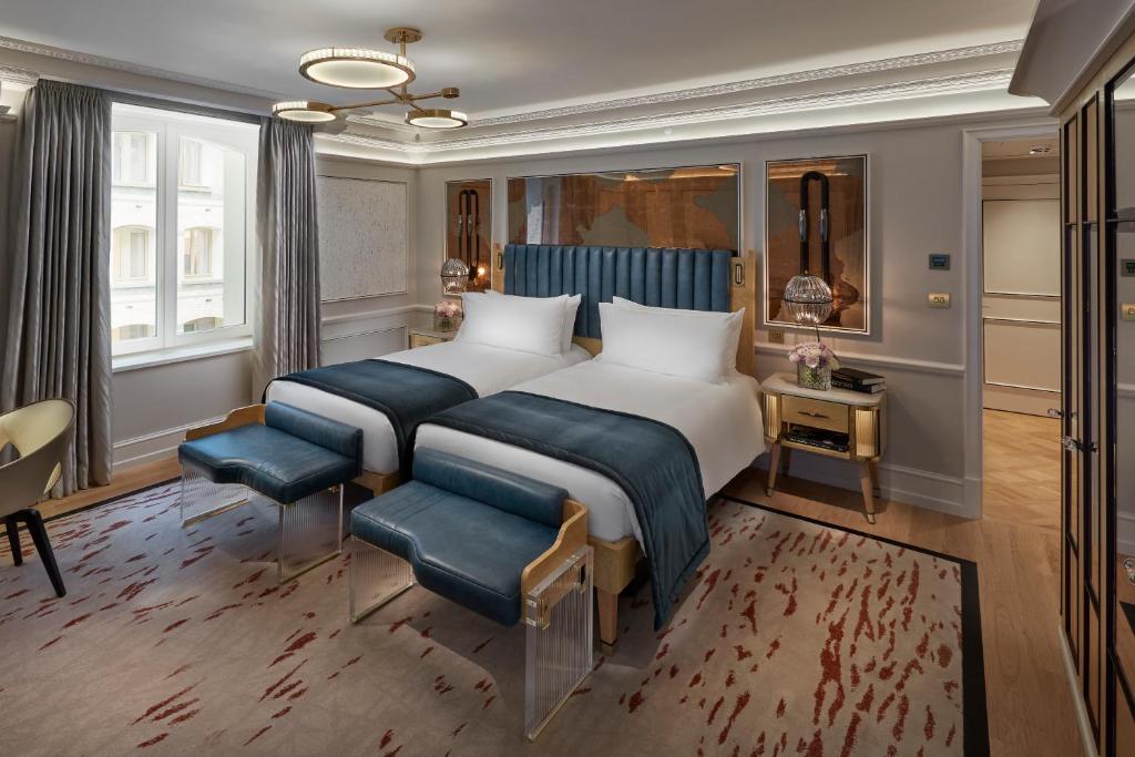 Superior Suite - Image 4