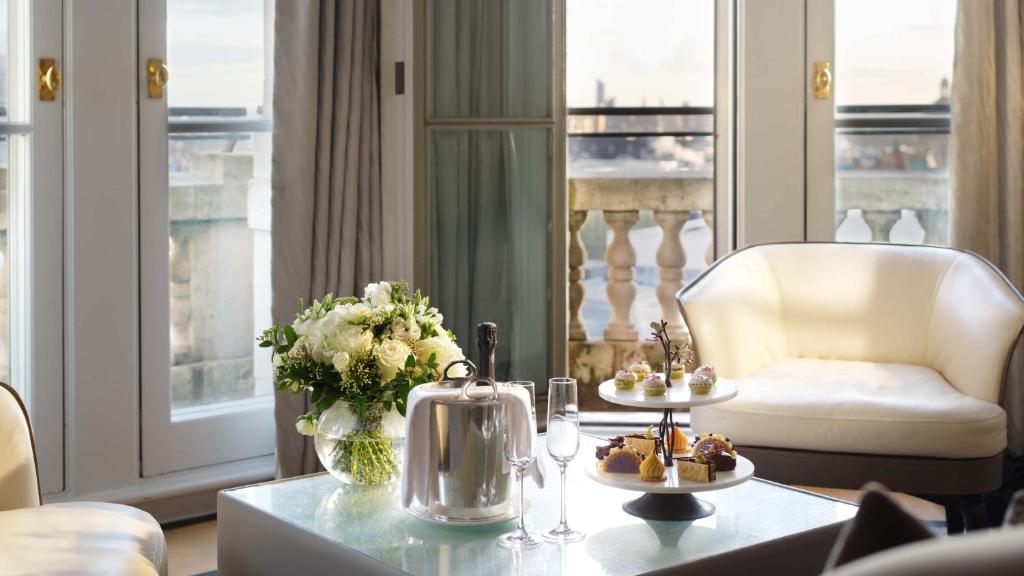 Turret Suite - Image 10