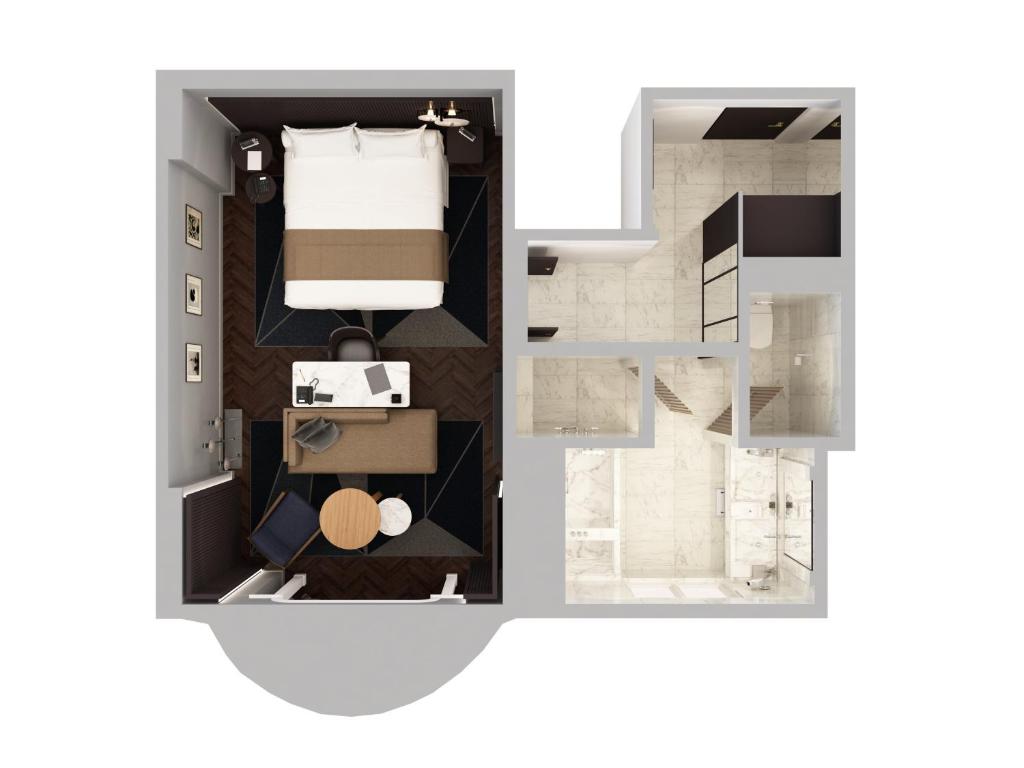 Junior Suite with Balcony - Image 1