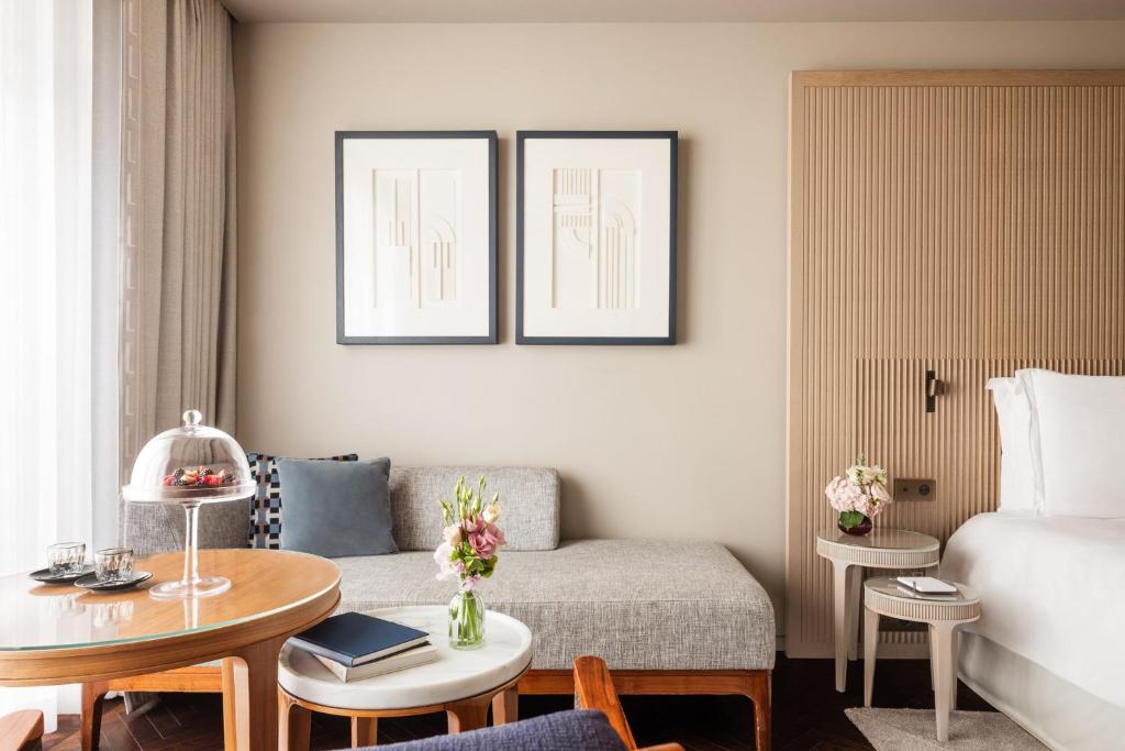 Junior Suite - Image 5