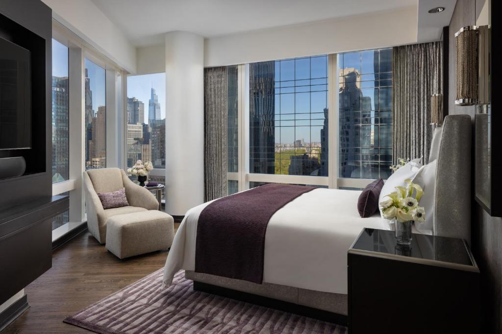 Two-Bedroom King-Twin Suite with Central Park View - Image 6