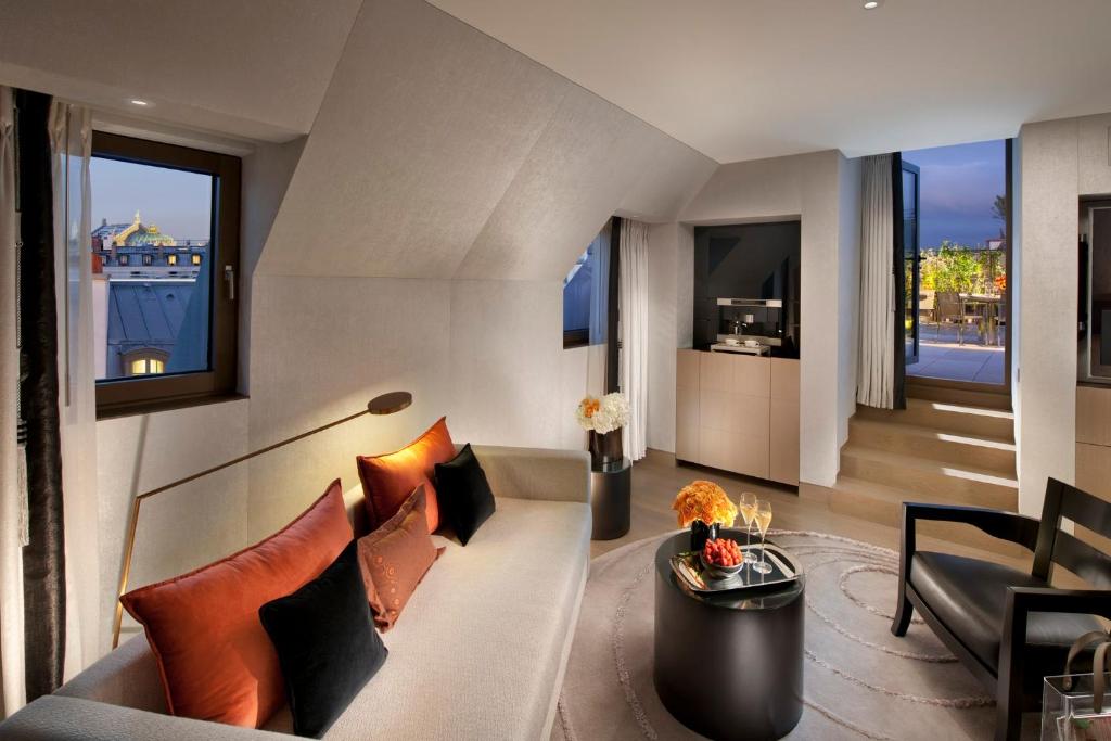 Panoramic Suite - Image 2