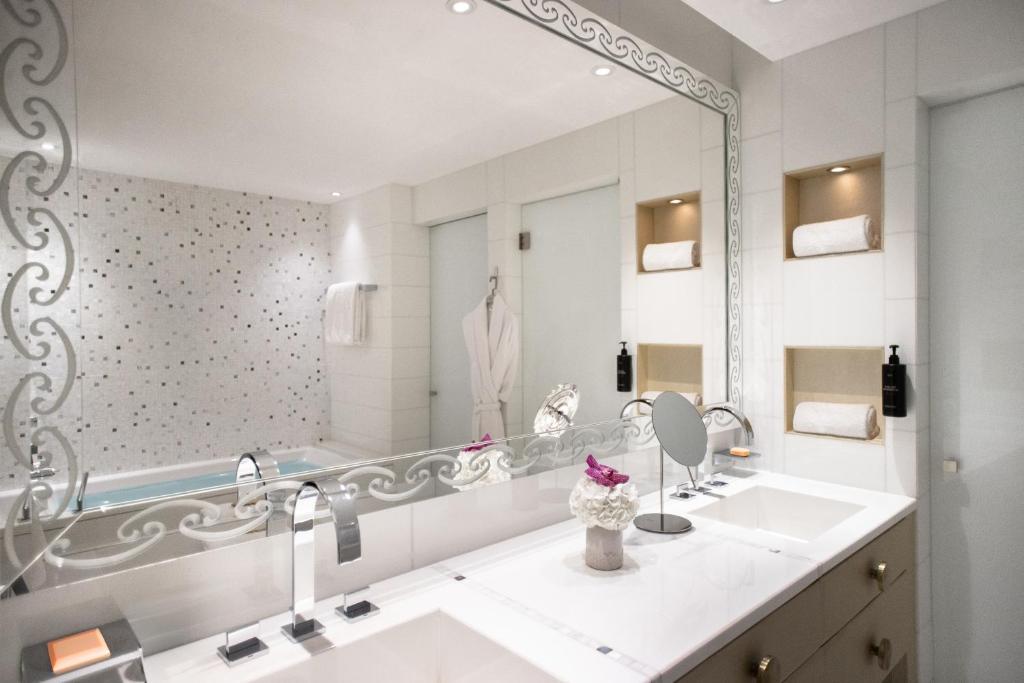 Terrace Suite - Image 4