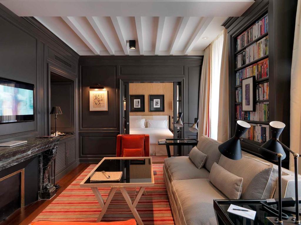 Executive Suite - Image 4