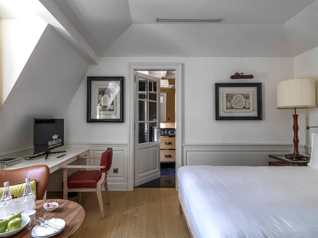Junior Suite - Image 4