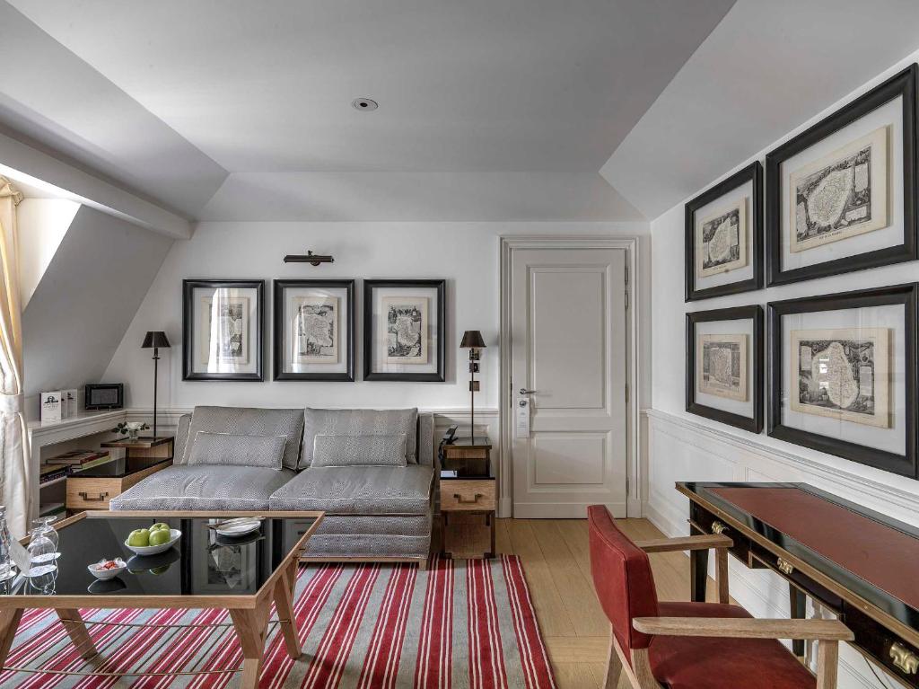 Master Suite - Image 4