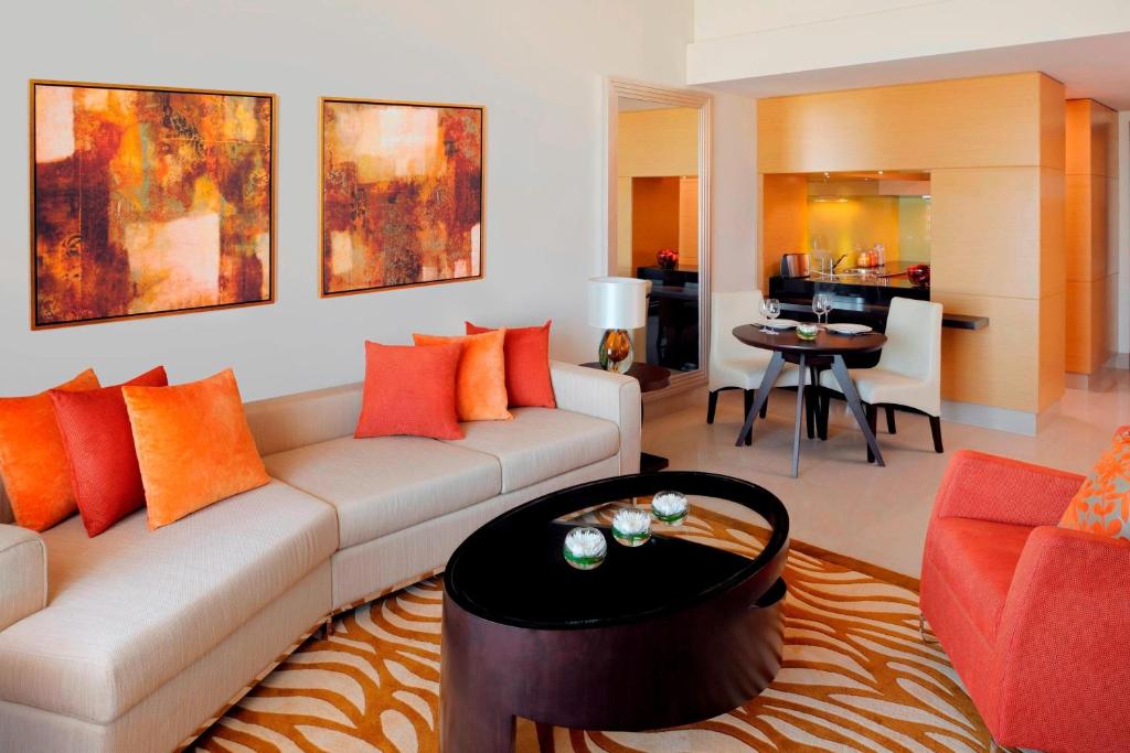 One-Bedroom Apartment - Image 4
