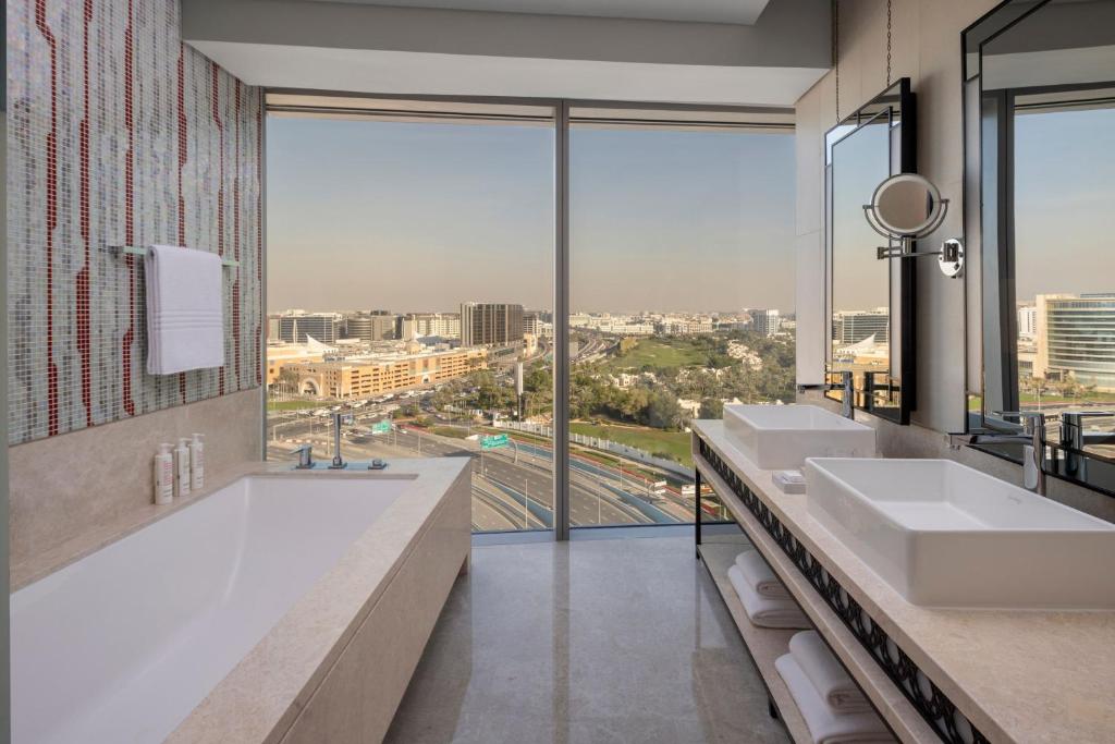 Two-Bedroom Suite with Twin Beds - Image 5