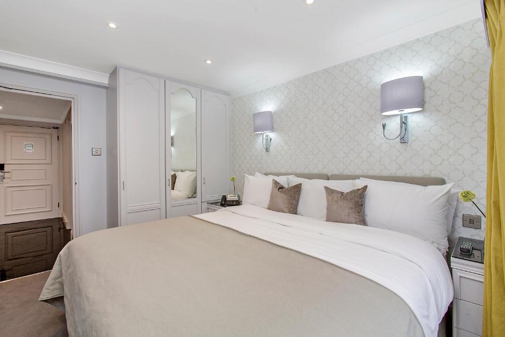 One-Bedroom Apartment - Image 3