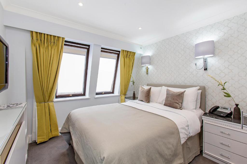 One-Bedroom Apartment - Image 6