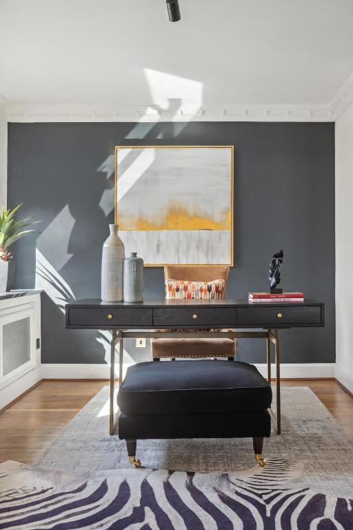 Penthouse Apartment - Image 1